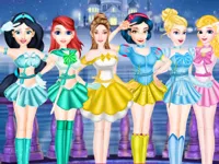 image bg Girls Cosplay Sailor Challenge